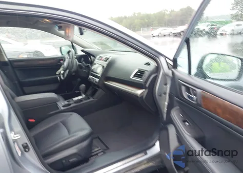 2015 Subaru Outback 2.5I Limited z USA, uszkodzony, nr VIN 4S4BSANC1F3299738